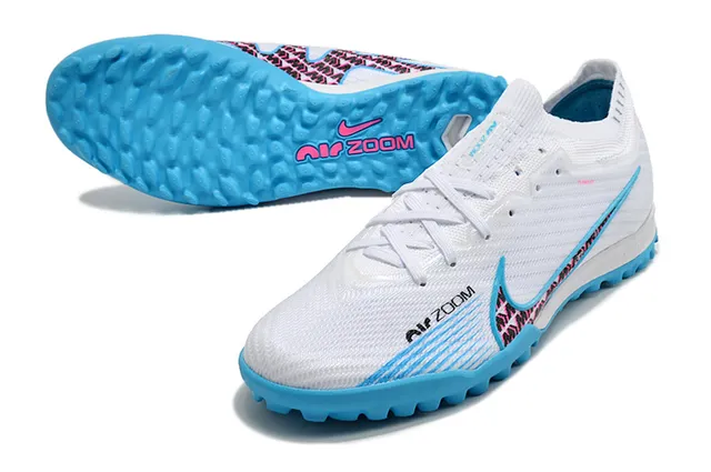 Nike White Blue Knit Upper Dynamic Fit Collar Turf Soccer Shoes 3