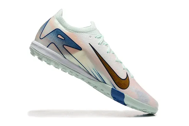 Nike White Blue Low-Top Synthetic Upper Iridescent Gradient Overlay Sneakers 4
