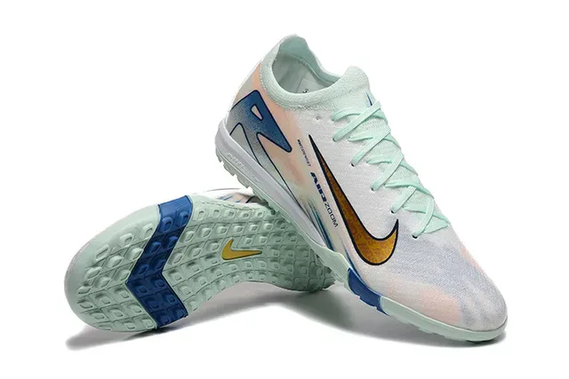 Nike White Blue Low-Top Synthetic Upper Iridescent Gradient Overlay Sneakers 6