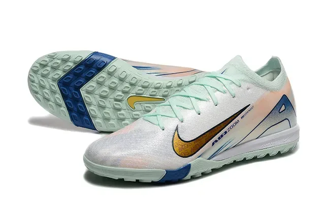 Nike White Blue Low-Top Synthetic Upper Iridescent Gradient Overlay Sneakers 7