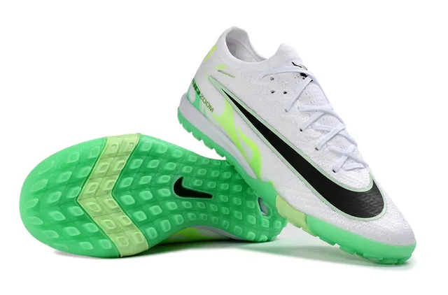 Nike Blanc et Vert Low-Cut Knit Upper Neon Flame Graphic Turf Chaussures de Football 4