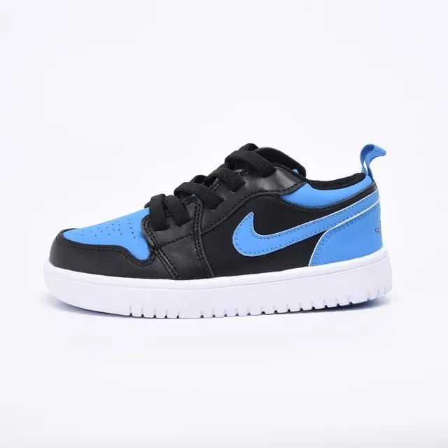 Nike White Low-Top Lace-Up Lifestyle Sneakers 6