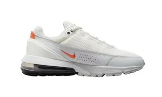 Nike White Orange Engineered Mesh Upper Visible Air Cushioning Lifestyle Sneakers 2