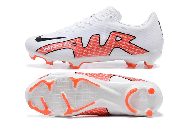 Nike White Orange Flyknit Upper Low-Cut Silhouette Firm-Ground Soccer Shoes 9