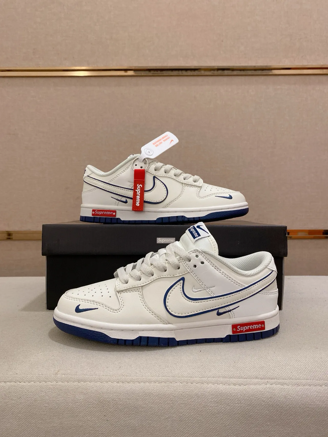 Nike x Supreme SB Dunk Low Blanc Bleu Chaussures de Skateboard 7