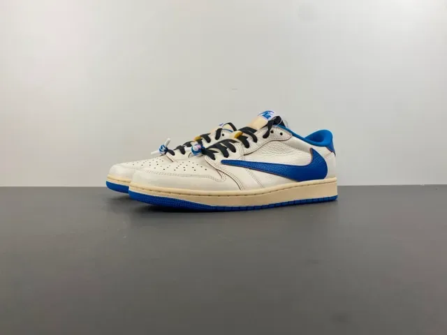 Nike x Travis Scott Air Jordan 1 Low Cactus Jack Lifestyle Sneakers 10