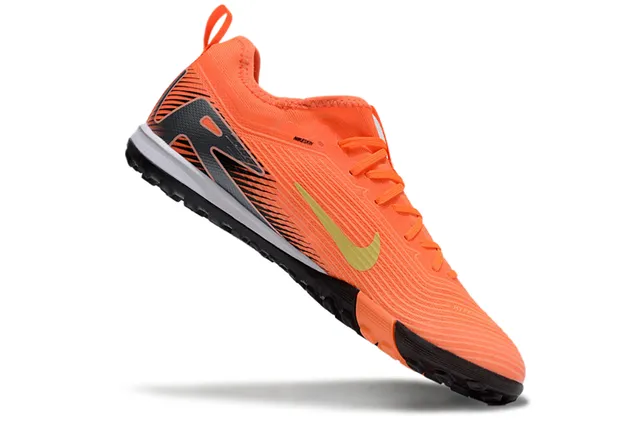 Nike Tênis de futebol turf com upper de knit amarelo e preto overlay de jaula sintético 23
