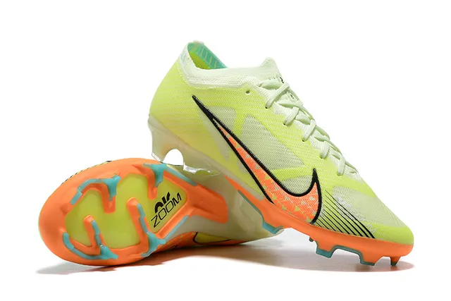 Nike Jaune Orange Chaussures de football à empeigne tricotée, lacets asymétriques, sol ferme 6