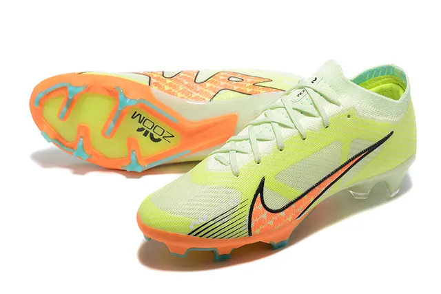 Nike Jaune Orange Chaussures de football à empeigne tricotée, lacets asymétriques, sol ferme 7