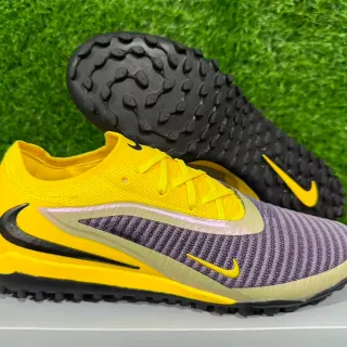 Nike Yellow Purple Low-Cut Knit Upper Conical Studs Turf Soccer Shoes