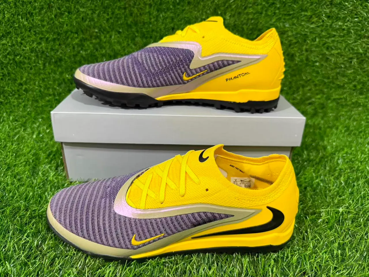 Nike Jaune Violet Bas-Coupé Tricot Supérieur Clous Coniques Turf Chaussures de Football 7