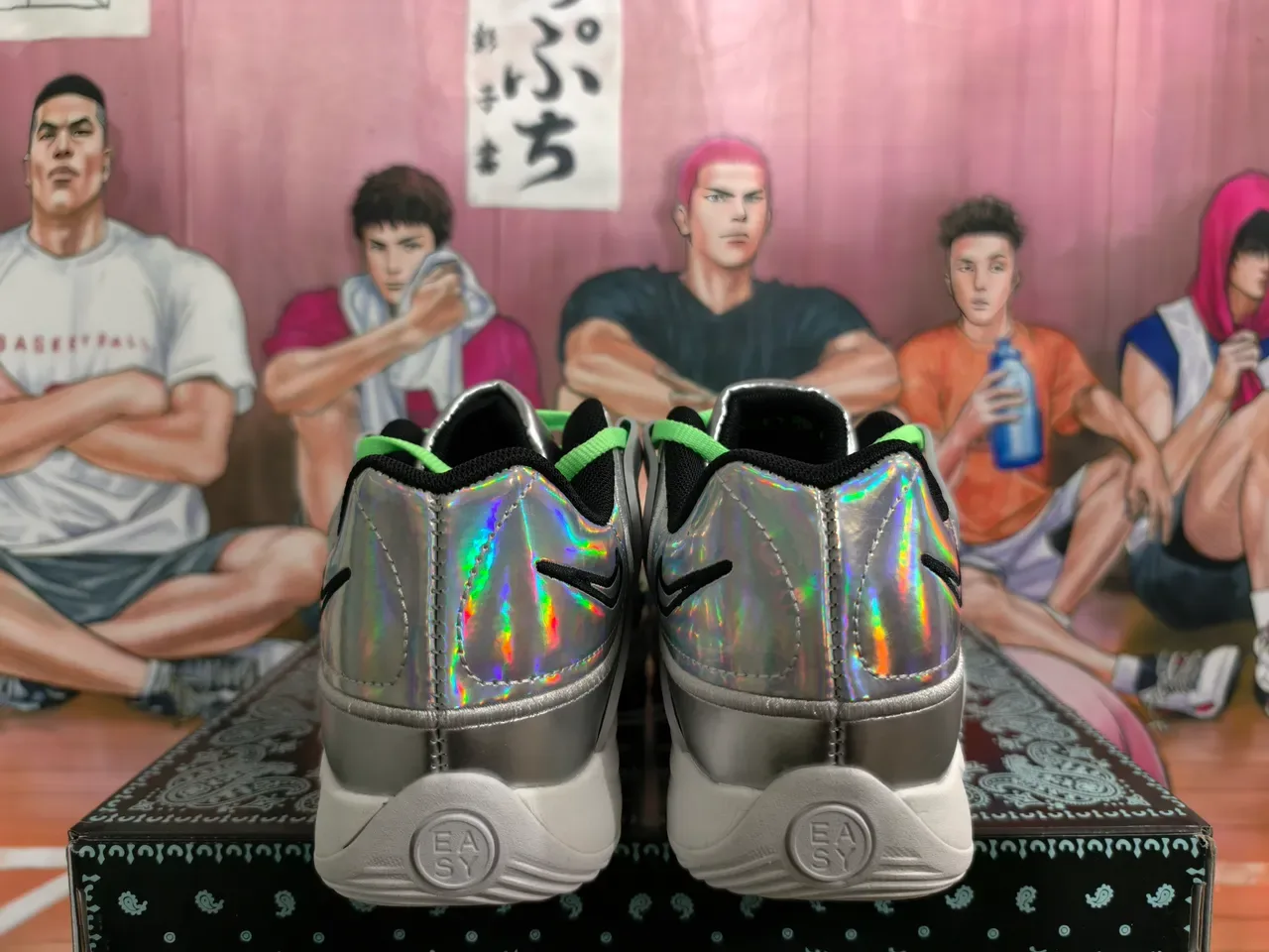 Nike Zoom 2K Gray Green Layered Synthetic Cage Overlays Iridescent Silver Heel Sneakers 2