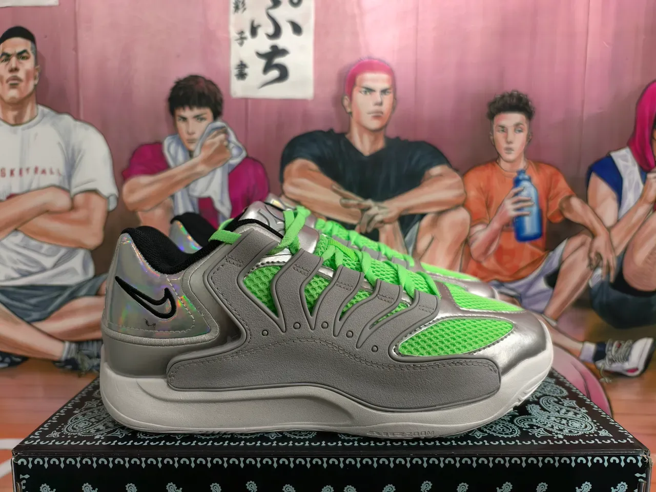 Nike Zoom 2K Gray Green Layered Synthetic Cage Overlays Iridescent Silver Heel Sneakers 4