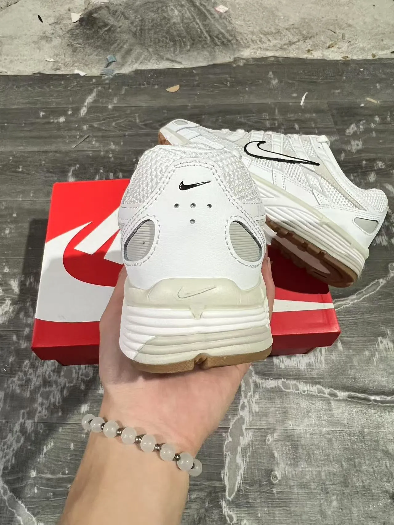 Nike Zoom 2K White Black Gum Lifestyle Sneakers 8
