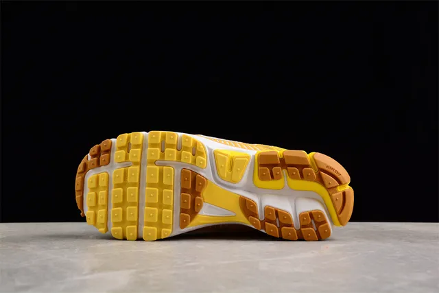Nike Zoom 2K Jaune Orange Cage Synthétique Multicouche Maille Ouverte Supérieure Chaussures de course 13