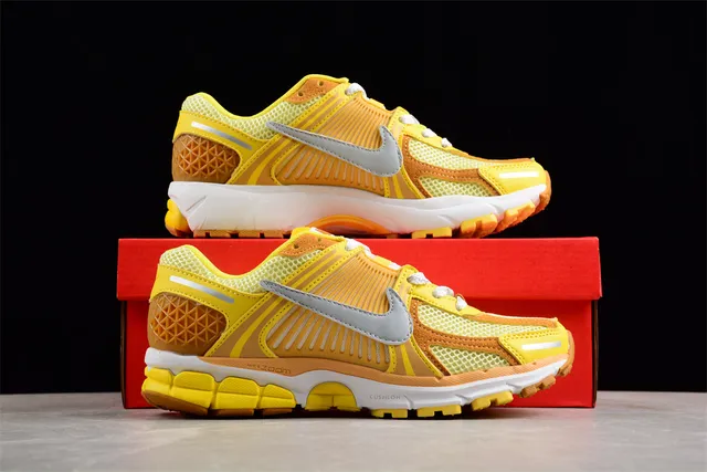 Nike Zoom 2K Jaune Orange Cage Synthétique Multicouche Maille Ouverte Supérieure Chaussures de course 15