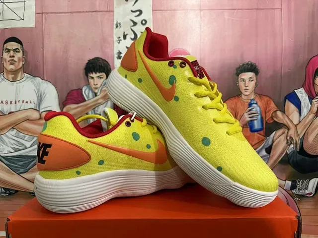 Nike Zoom Kobe 1 Protro SpongeBob SquarePants Lifestyle Sneakers 2