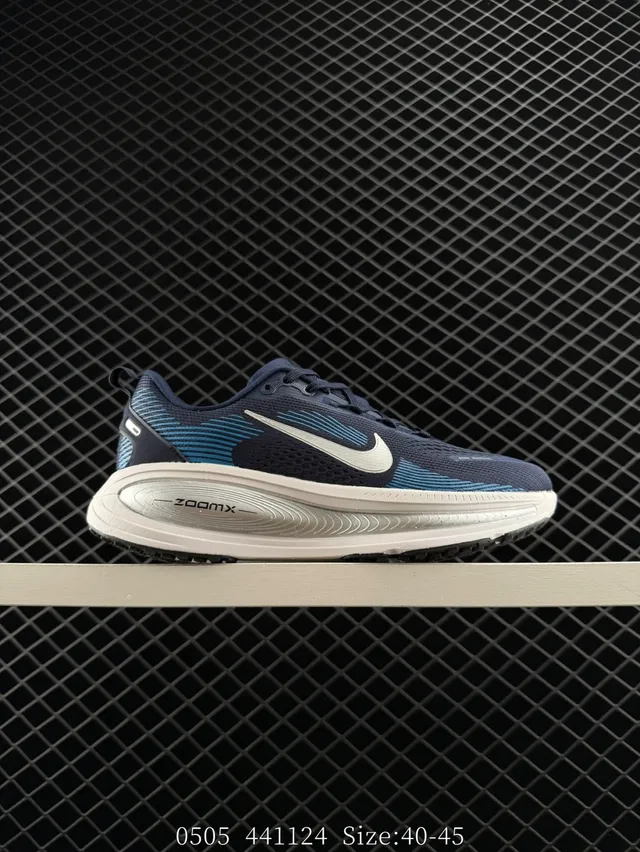 Nike Zoom VOMERO 18 Navy Blue Engineered Mesh Upper Wave-Patterned Midsole Running Shoes 6