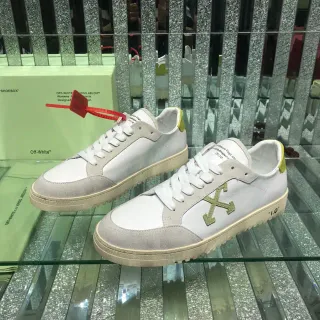 Off-White Arrow حذاء سنيكرز Low-Top جلد الغزال والجلد نمط حياة
