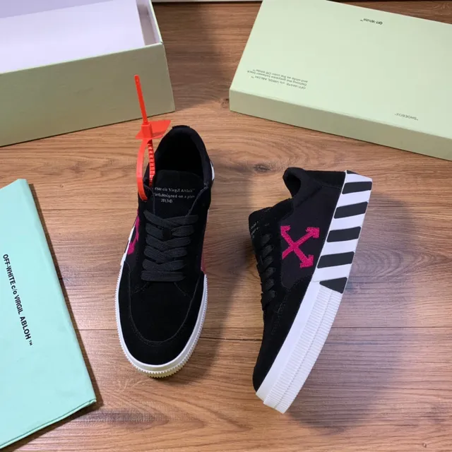 Off-White Preto Vermelho Camurça Superior Seta Diagonal Logo Tênis Lifestyle 5