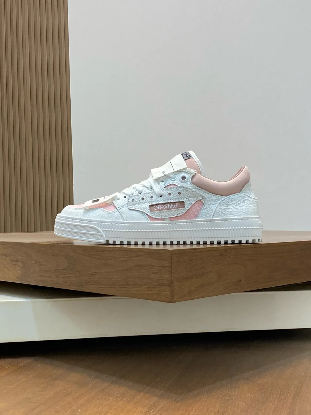 Off-White Industrial Strap Low-Top Lifestyle Sneaker 3