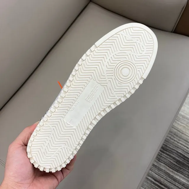 Off-White 生活方式运动鞋 黑紫色 低帮 麂皮-皮革混合鞋面 生活方式运动鞋 2
