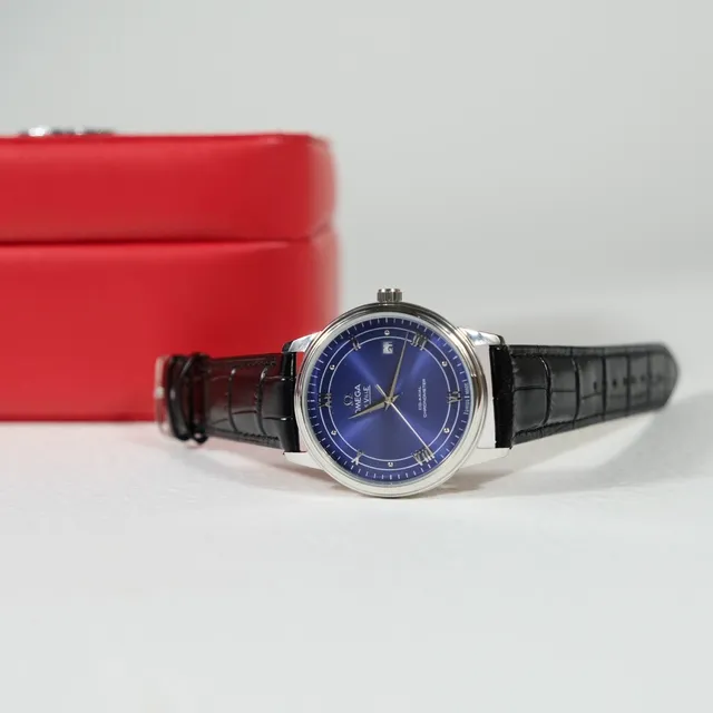 Montre mécanique Omega De Ville cadran bleu sunburst 6