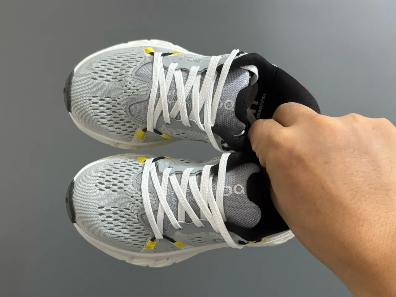 On Beige White Perforated Mesh Upper Open-Cell CloudTec Midsole Running Shoes 20