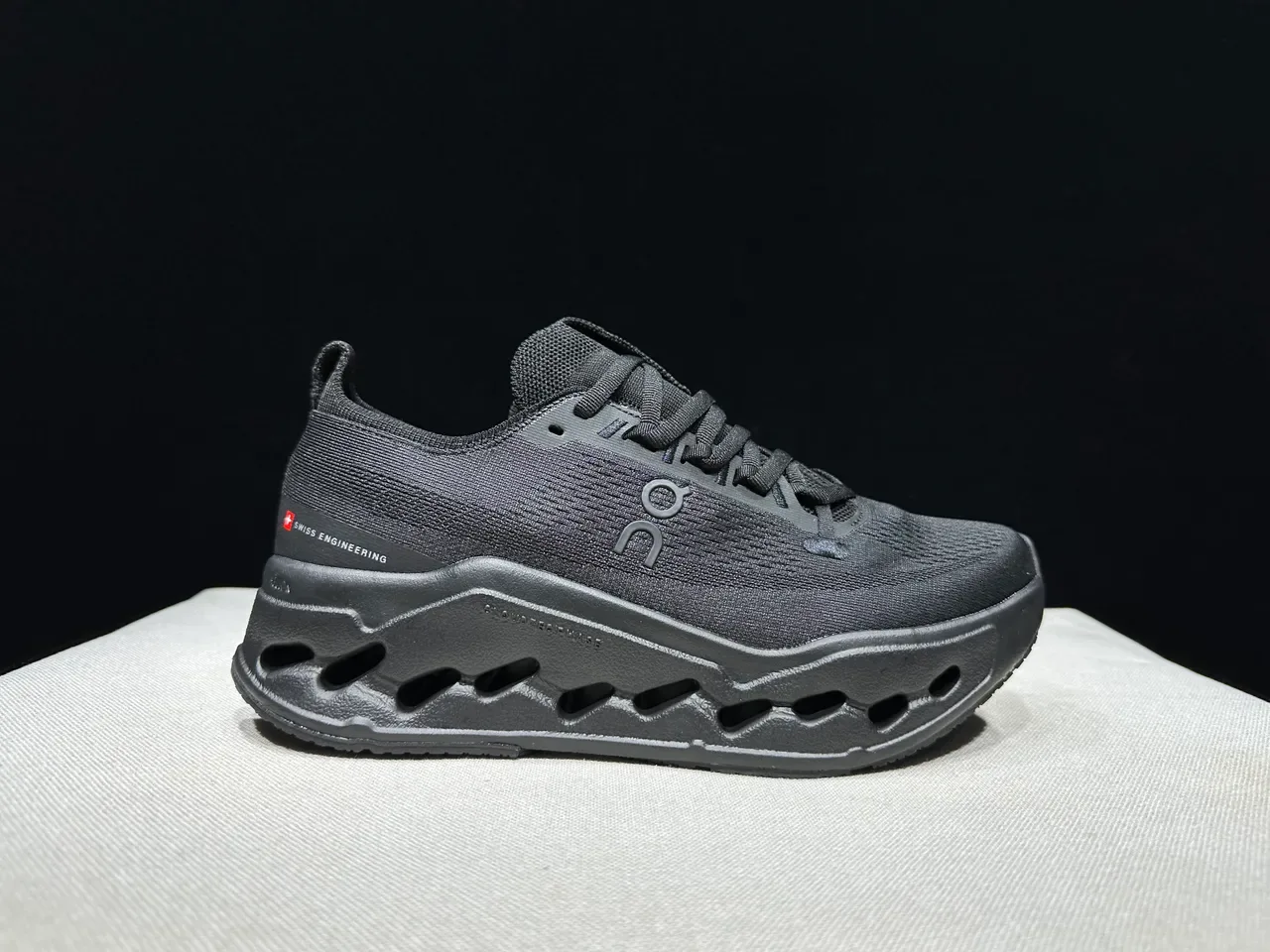 On Black Knit Upper Sculpted Midsole Running Shoes 8