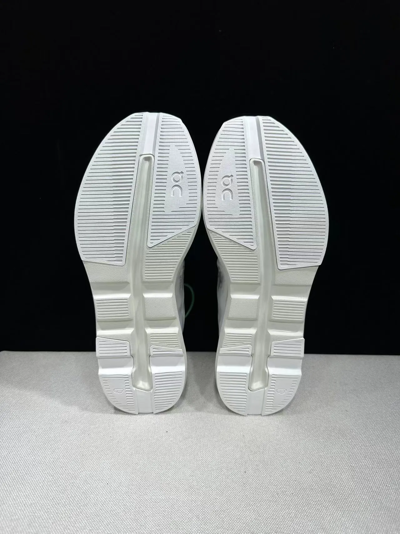 On Cloudmonster White Running Shoes 7