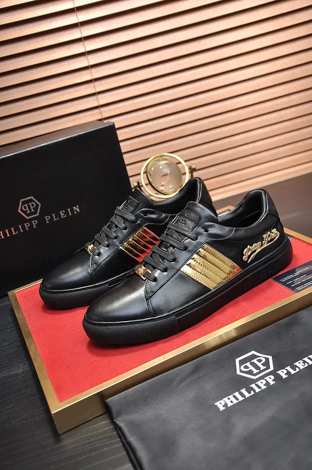 Philipp Plein Tênis de couro preto e dourado com listras de estilo de vida 6