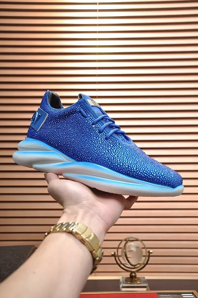 Philipp Plein Sneakers Lifestyle Bleu Blanc orné de Rhinestones, Haut en Tricot Sculpté avec Semelle Médiane Gradient 7