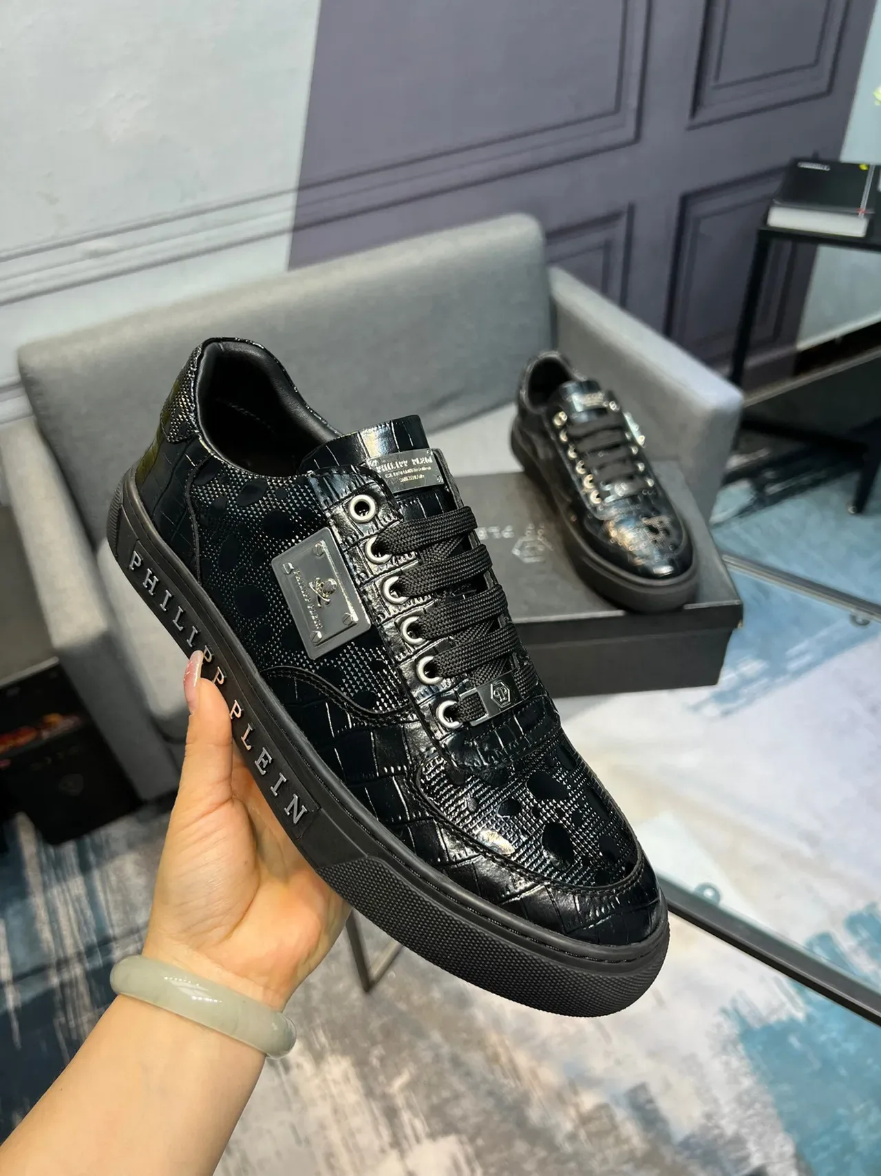 Philipp Plein Sport Black Glossy Croc-Embossed Leather Metallic Hardware Plaque Sneakers 5