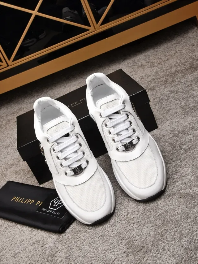 Philipp Plein حذاء رياضي نمط حياة أبيض وأسود شبكة وجلد علوي رمز كرومي 3