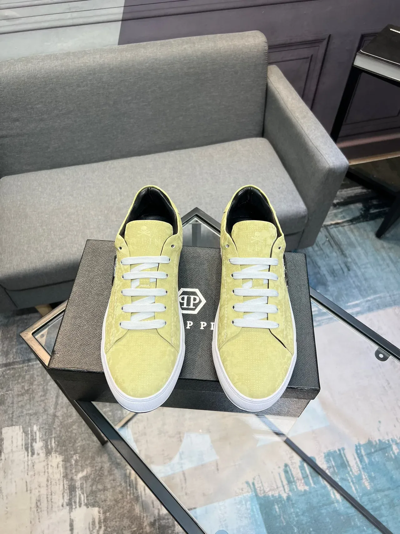 Philipp Plein Sneakers lifestyle Jaune Blanc Tige Texturée effet Daim Semelle Plate Caoutchouc 2