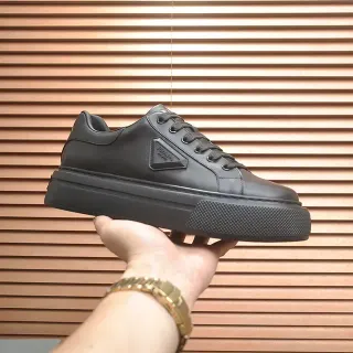 Prada Sneaker Cuir Platform Lifestyle Tout Noir