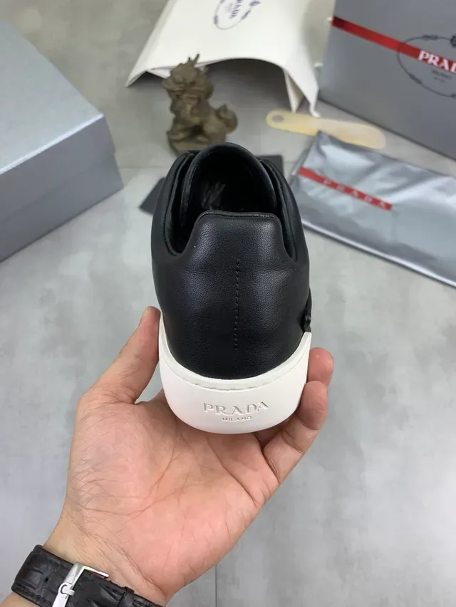Prada Black Beige Smooth Leather Minimalist Low-Top Lifestyle Sneakers 3
