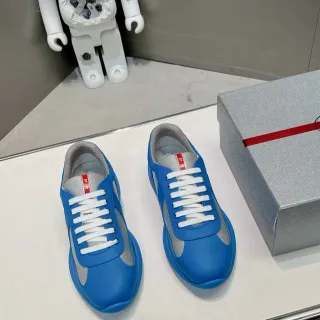 Prada Zapatillas Lifestyle Azul Gris Paneladas con Cordones Blancos