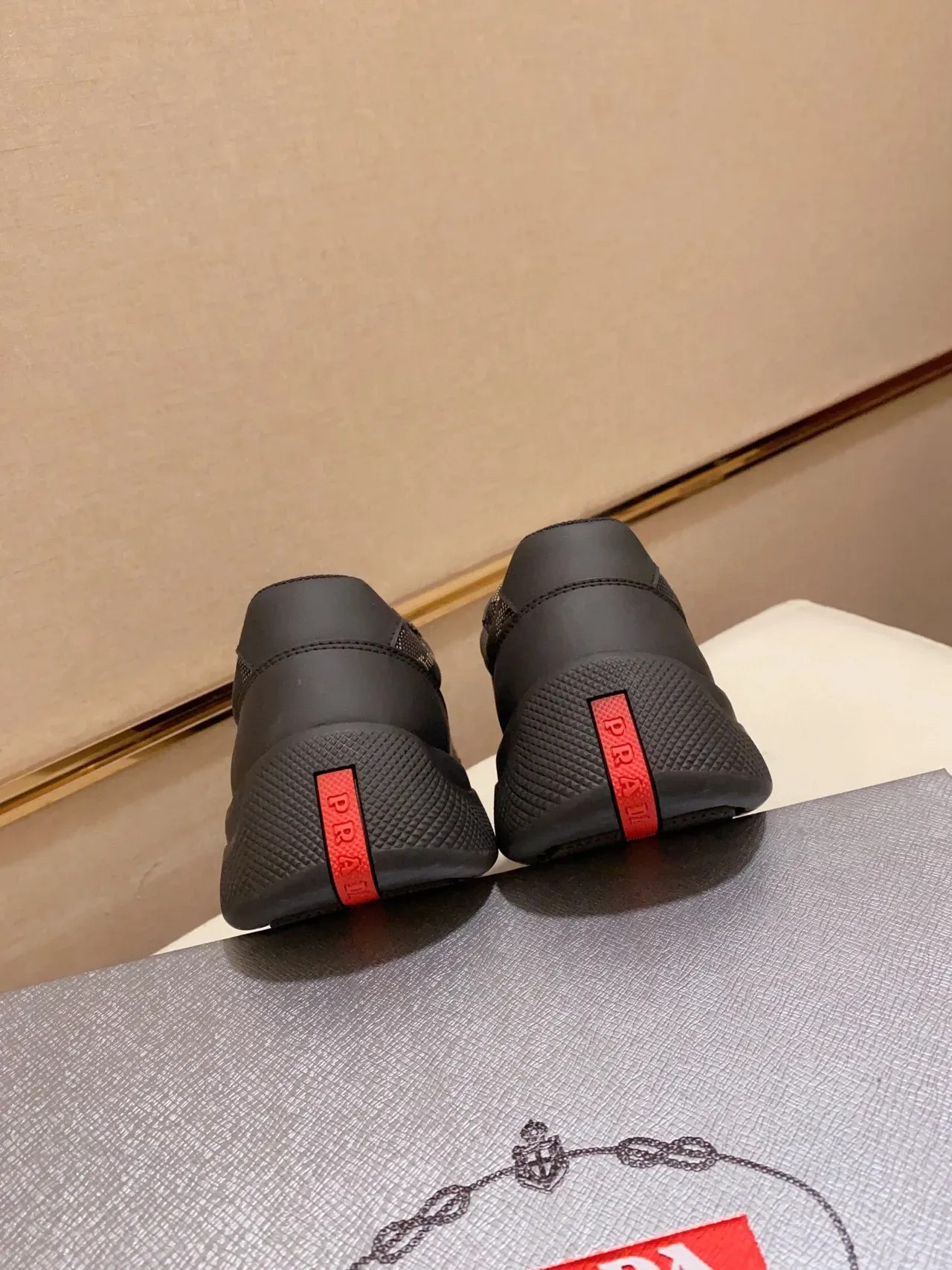 Prada Cloudbust Preto Bege Camuflagem Malha Sintético Sobreposições Tênis Lifestyle 8