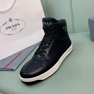 Prada Cloudbust حذاء رياضي أسود جلدي عالي القدم نمط حياة