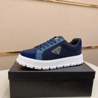 Prada Cloudbust Navy et Bleu Riboté Plateforme Lifestyle Sneakers