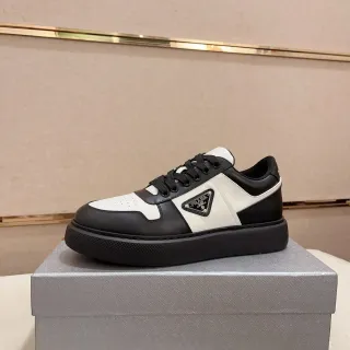 Prada Cloudbust Sneakers Lifestyle Noir et Blanc Deux Tons