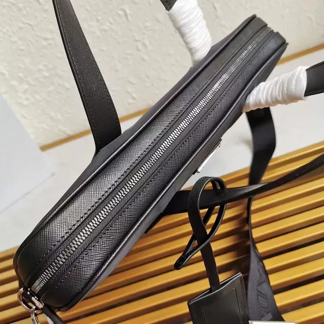 Prada Galleria কালো নাইলন স্ট্রাকচার্ড টোট ব্যাগ 5