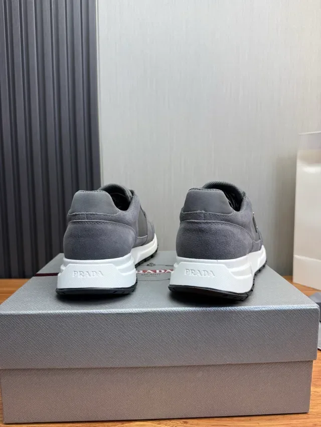 Prada Gris Blanco Ante y Malla Superior Suela Media Gruesa Zapatos Lifestyle 5