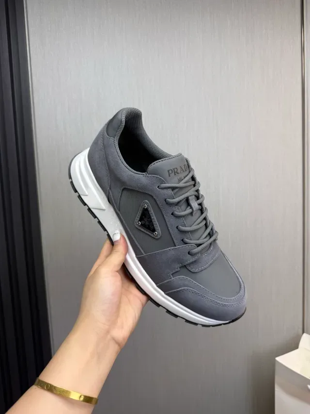 Prada Gris Blanco Ante y Malla Superior Suela Media Gruesa Zapatos Lifestyle 8