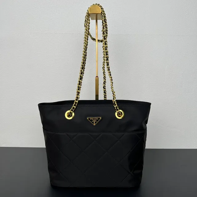 Prada Re-Nylon Cabas matelassé noir chaîne dorée anse cabas 2