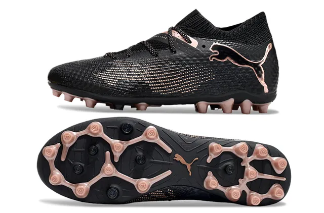 Puma Future Z Parte superior negra y dorada de knit Sistema de cordones integrado Zapatos de fútbol para terreno firme 6