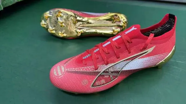 Puma Future Z Rouge et Or Chaussures de football pour terrain ferme 8