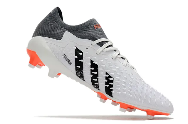 Puma متعدد الألوان غطاء القفص العلوي طباعة الجرافيتي اصطناعي أرض صلبة أحذية كرة القدم 12