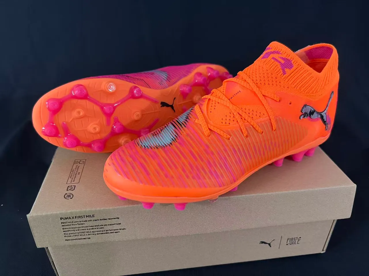 Puma برتقالي وردي عالي القطع كولار جورب نسيج مخطط صناعي وسط القدم قفص أرضية صلبة أحذية كرة القدم 8